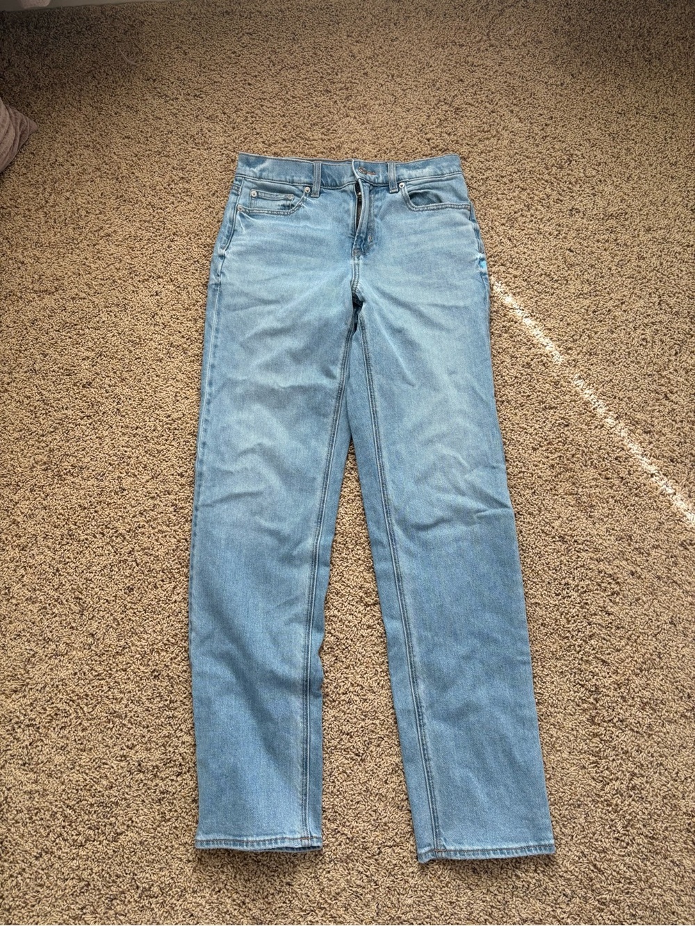 American Eagle Outfitters Light Wash Boyfriend Jeans